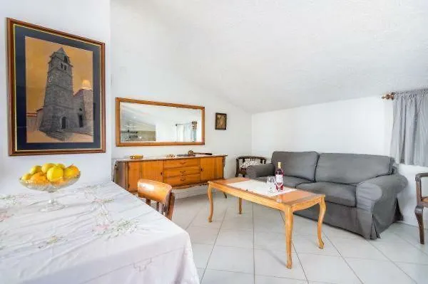 Apartment Turk Premantura